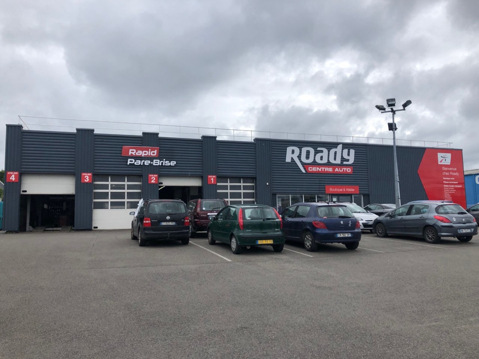 Photo Centre Auto Roady Concarneau